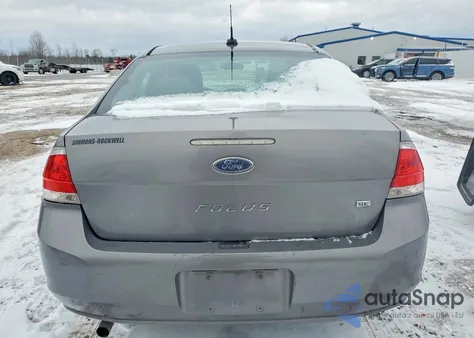 2011 Ford Focus Se z USA, uszkodzony, nr VIN 1FAHP3FN3BW123767